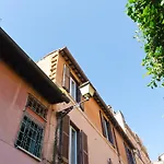Rentopolis Vicolo Del Piede - Trastevere