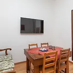 Rental In Rome Santini Apartment