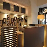 Hotel Charter
