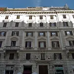 325 Rooms Ai Fori