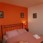 Macao Rooms