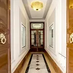 Frattina Grand Suite Guesthouse