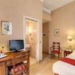 Manin Suites Lt
