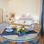 Apartment Via Farina