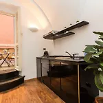 Lovely New Home, Via Nazionale