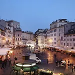 30 Vicolo delle Palle