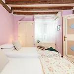 Pf Apartment