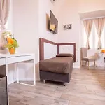 Azzurra Guest House