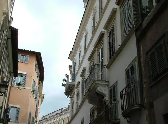 Pf Apartment