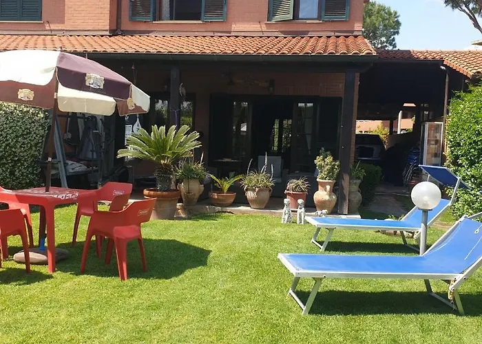 Luxury 3-Bedrooms Villa Near The Sea In Rome