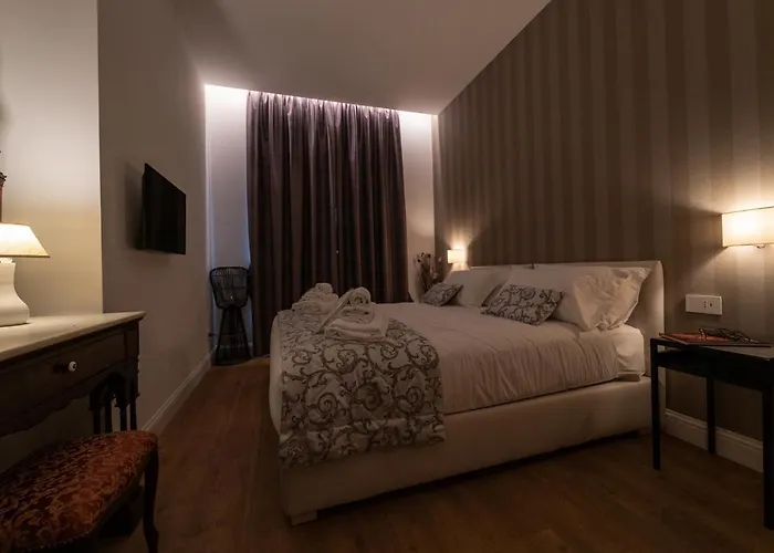 Nuances The Colosseum Apartment