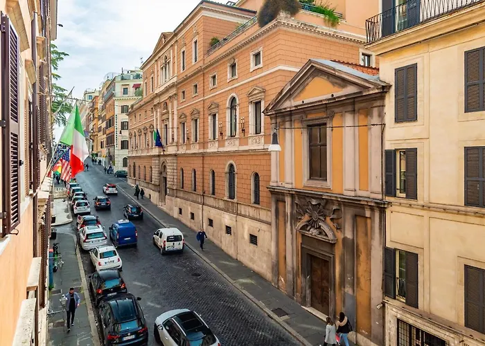 Barberini 3 Bdr Apartment