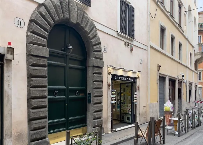 The Best Rent - Gorgeous One-Bedroom Apartment Near Piazza Di Spagna
