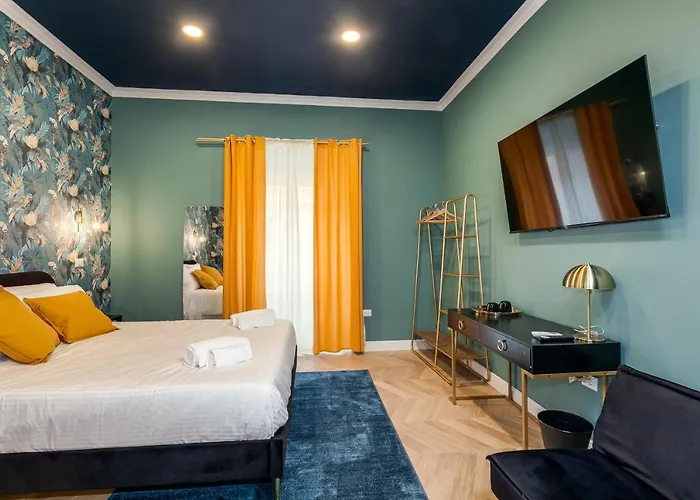 Suri Suites