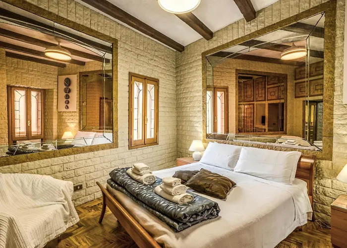 Fontana Di Trevi Charming Apartment