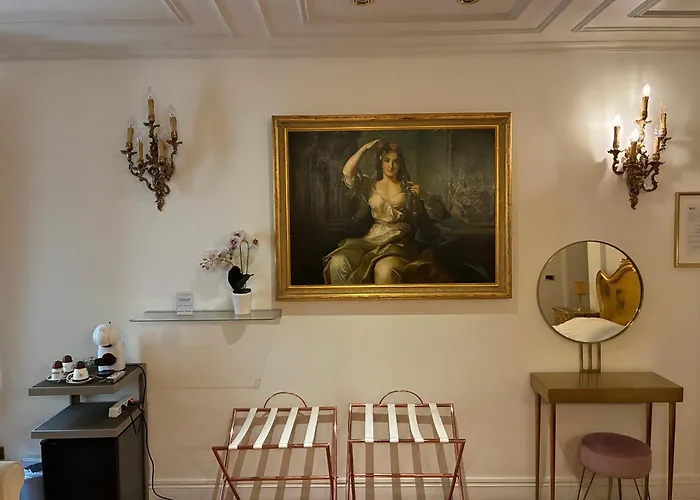 D.R.Rome Spanish Luxury Suites