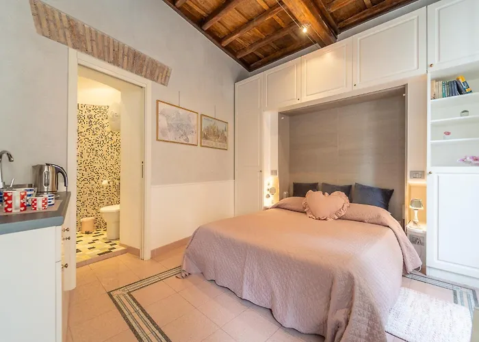 Secret Studio Retreat In The Heart Of The Ghetto By Houseeds