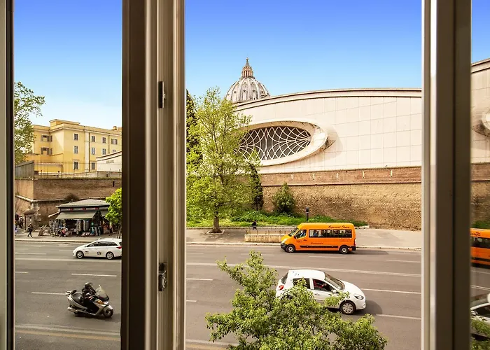 The Dome 3 Bedroom Apartment En Suite