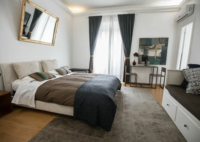 Rooms In Rome