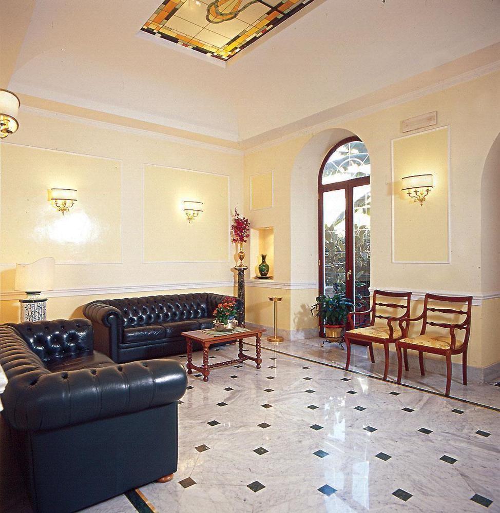 Astoria Garden Hotel