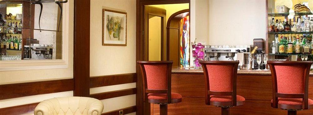 Ranieri Hotell 3*