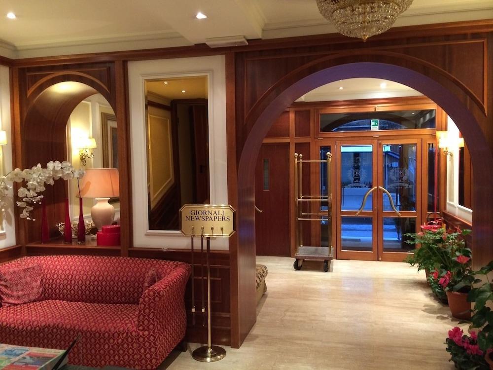 Hotel San Carlo Roma