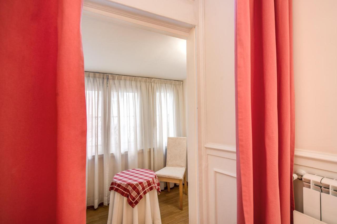 Residenza Italia * Roma