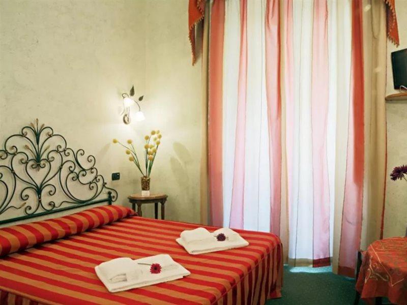 Residenza Vaticana 3*