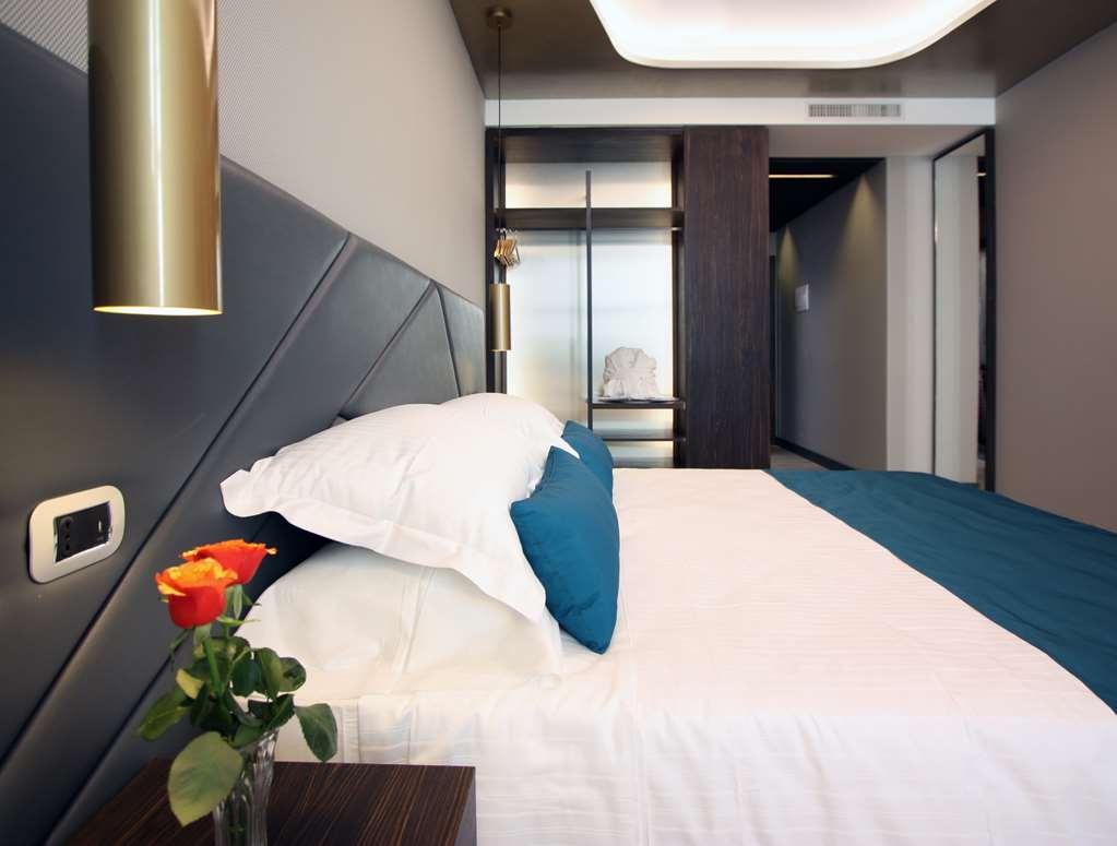 The Hive Hotel 4*