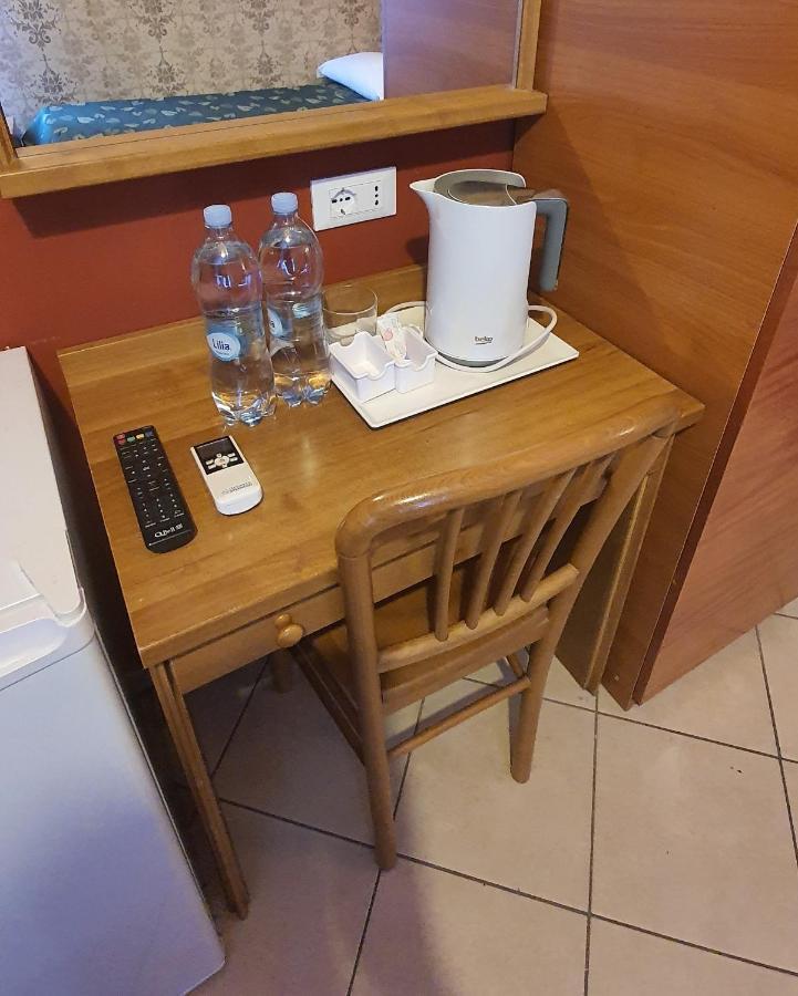 Alojamento de Acomodação e Pequeno-almoço Anas Prime Place *