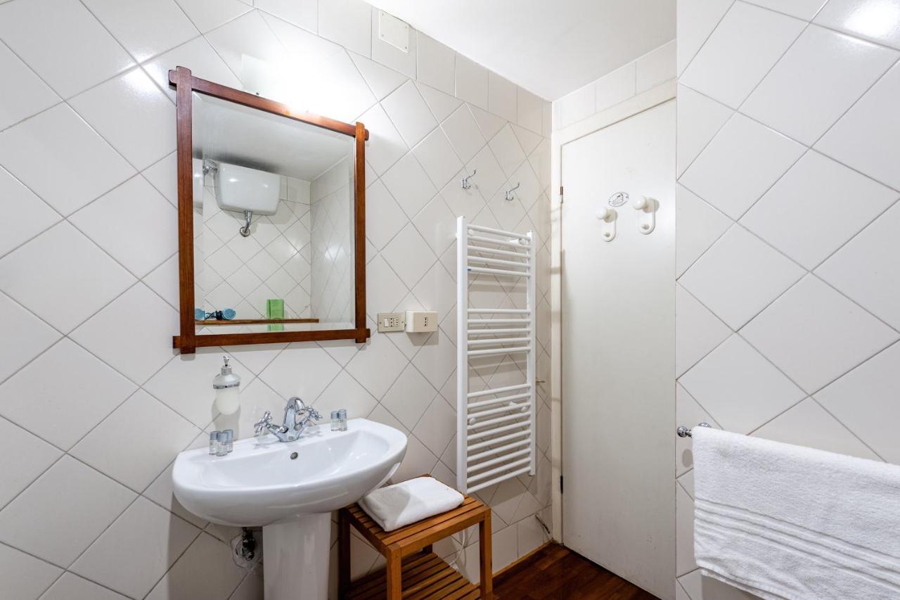 Irex Popolo Square Roma