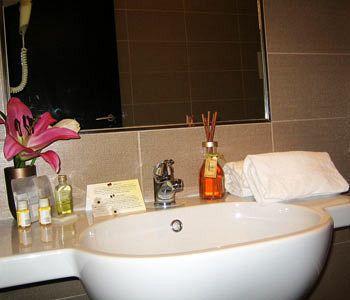 Raeli Floridia Hotell 3*