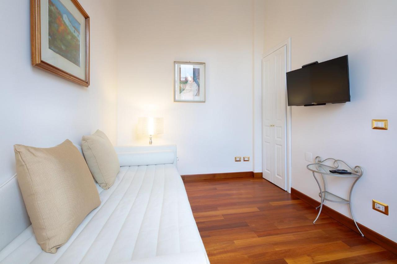 Apartamento Suites A,b,c *