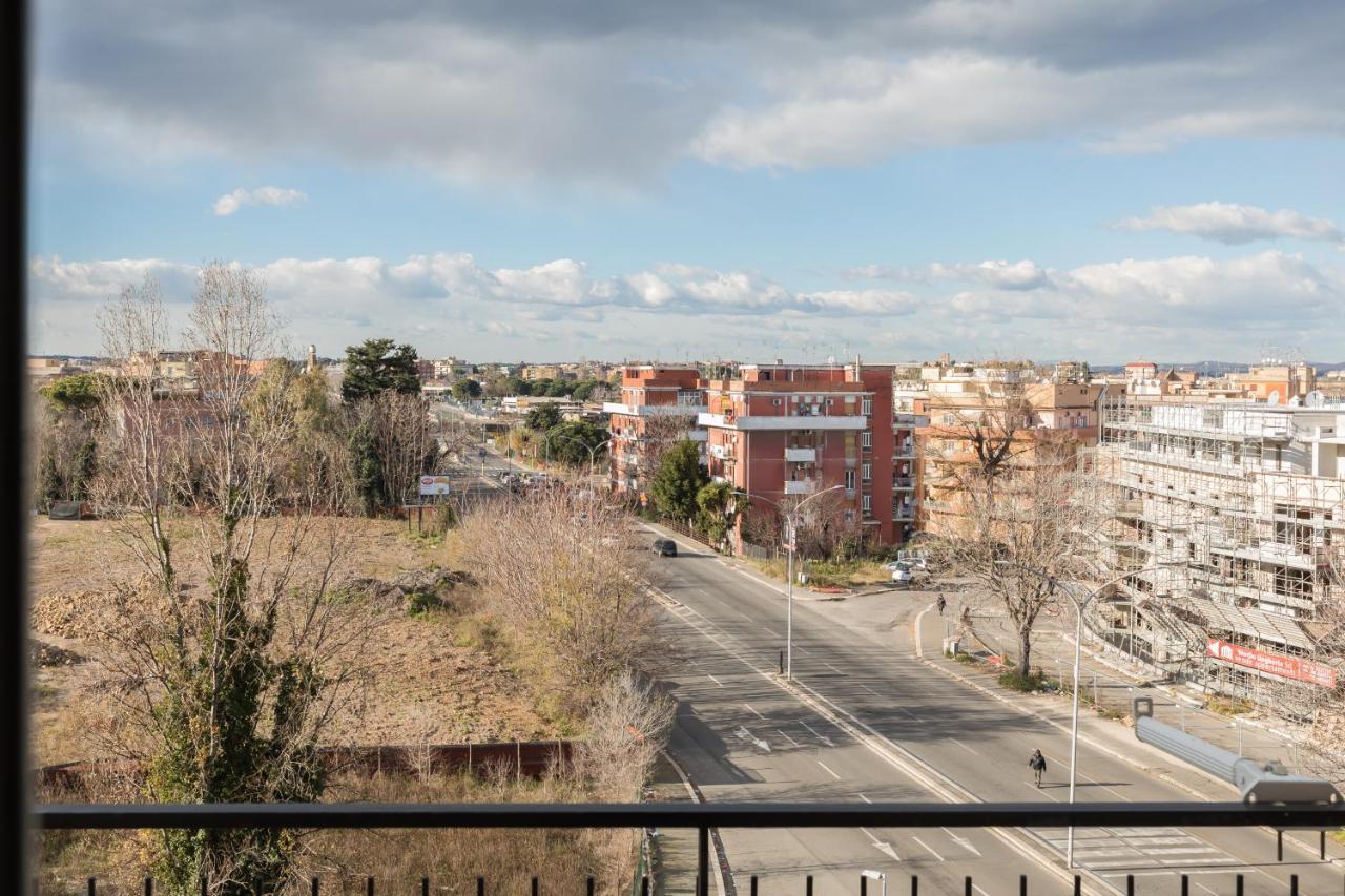 Appartamento Amoretti Apartment, 6 Persone, 3 Camere, 2 Bagni, Balcone, Wi-fi, Metro B Monti Tiburtini