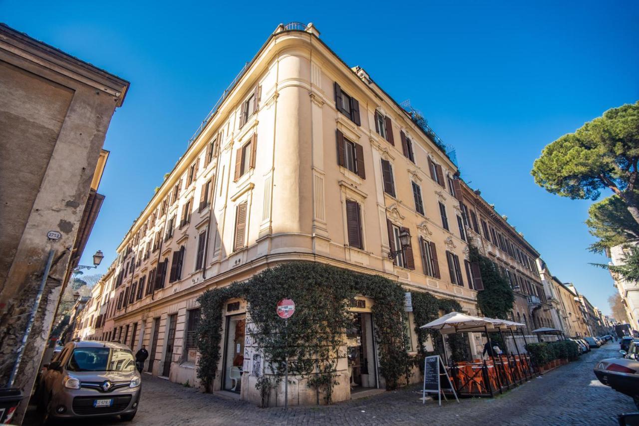 Le Di Andrea - Nel Cuore Di Trastevere *
