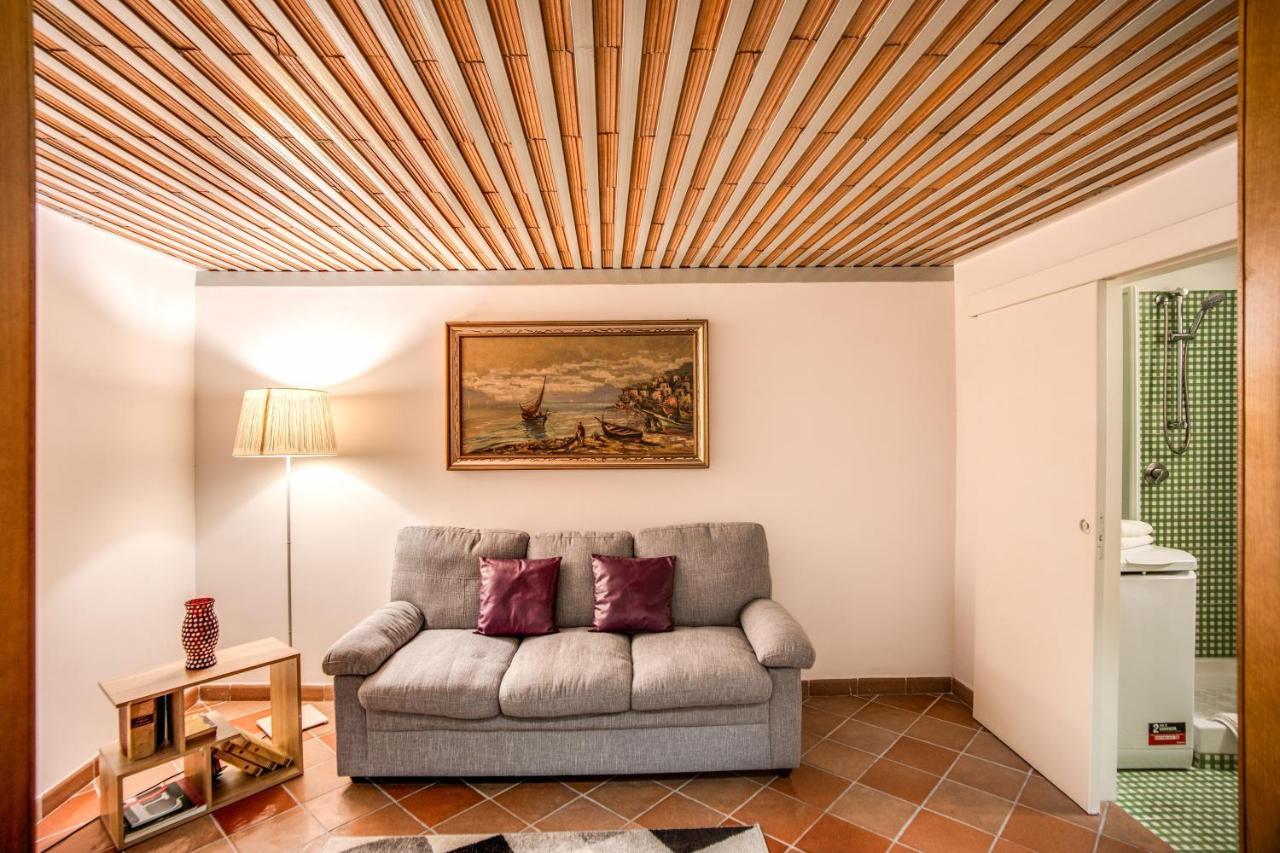 Le Di Andrea - Nel Cuore Di Trastevere Apartment *