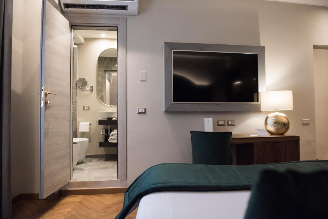 Hotel Antico Del Sole Al Pantheon 4*