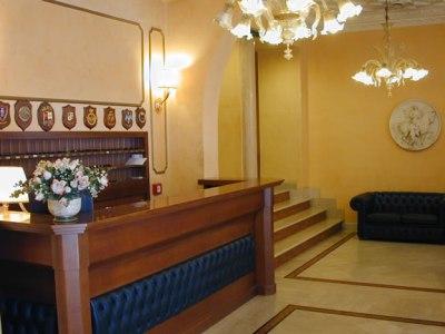 Hotell Varese 3*