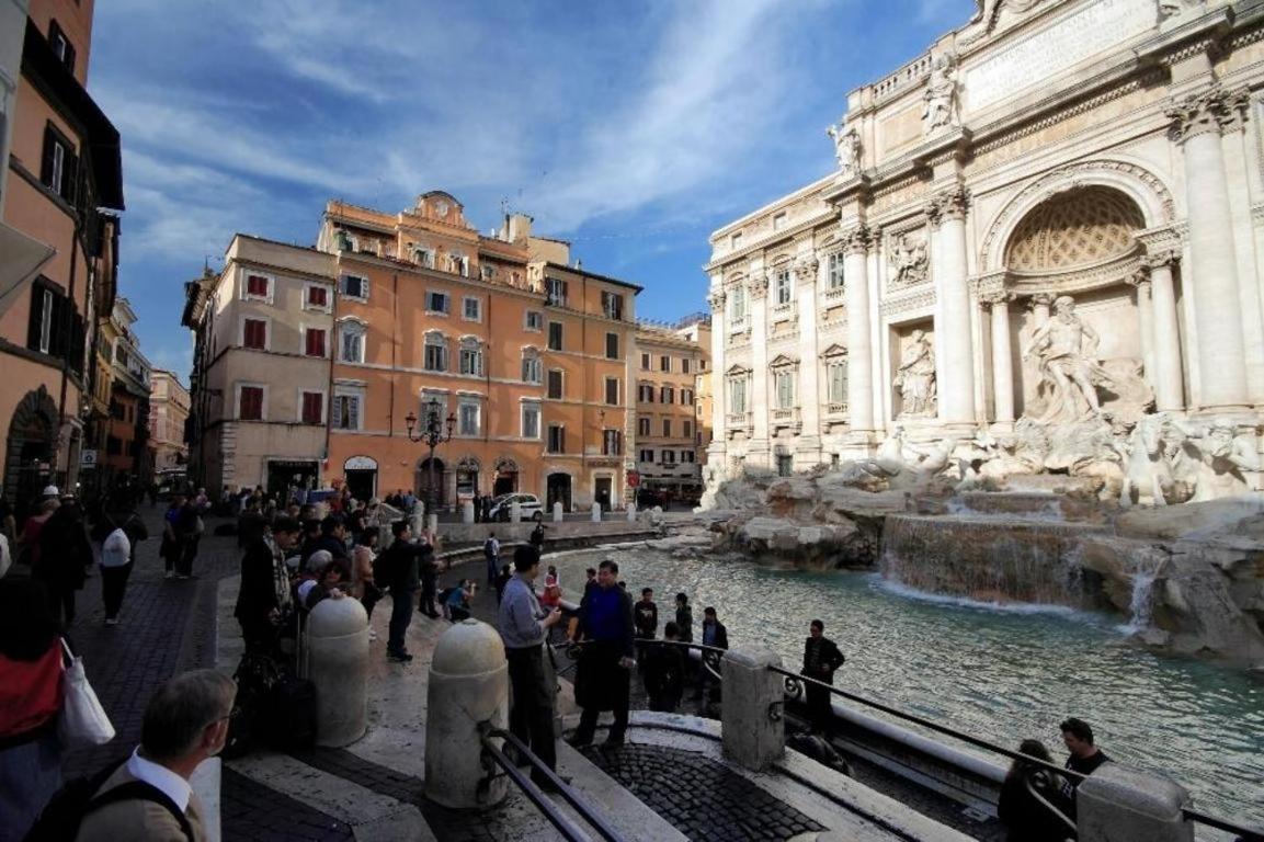 Apartment Trevi Halldis Rom