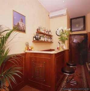 Emmaus Hotell