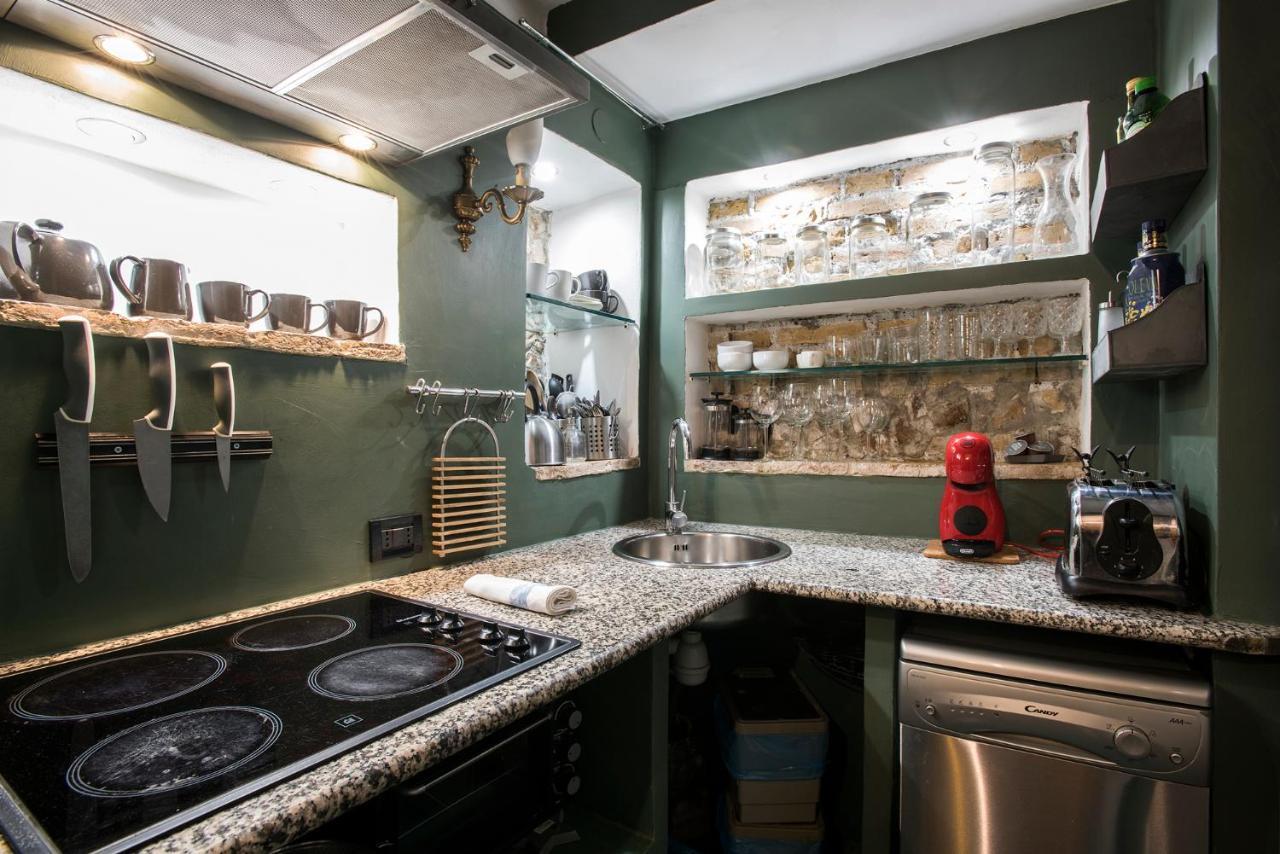 Apartamento Charming Pantheon Apt In The Heart Of Rome