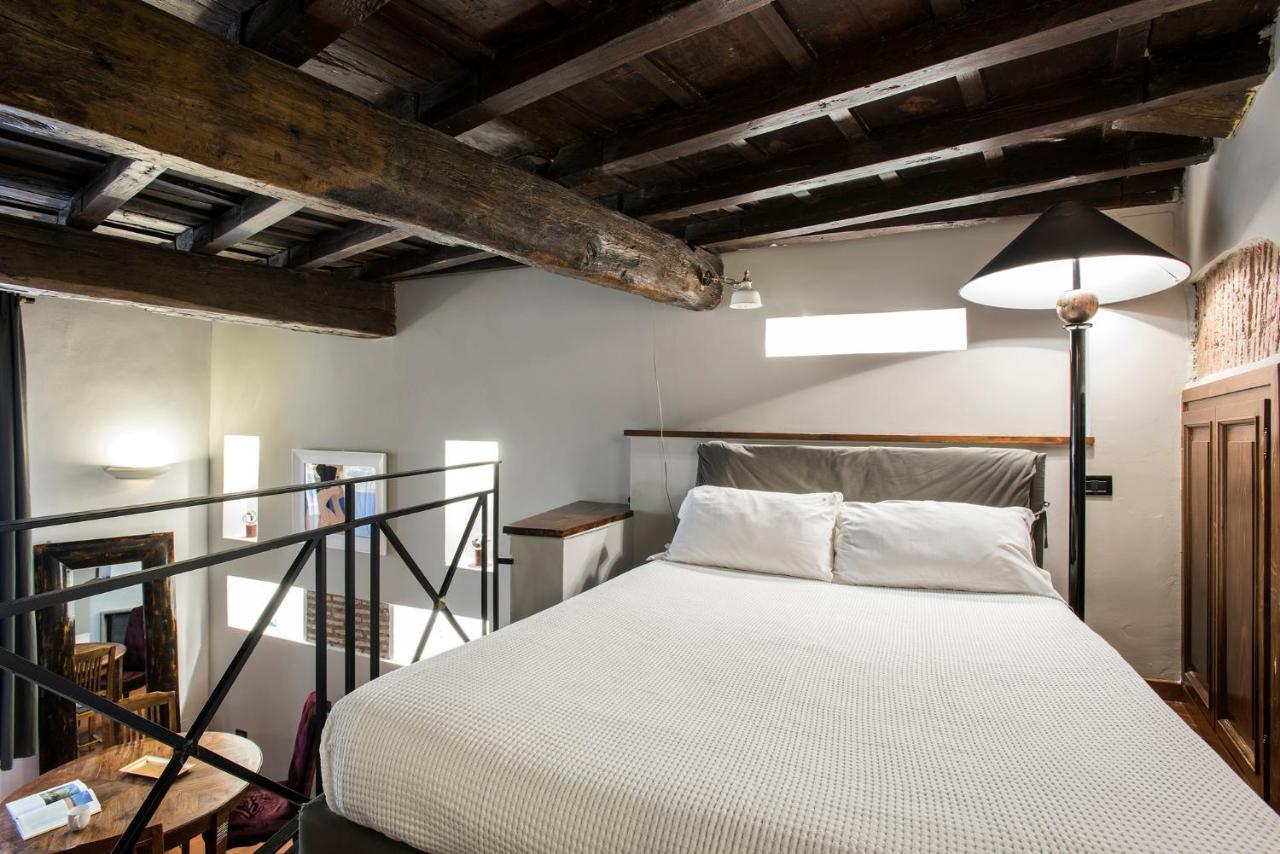 Charming Pantheon Apt In The Heart Of Rome Apartamento Roma