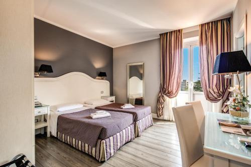 Domus Castrense 2* Roma
