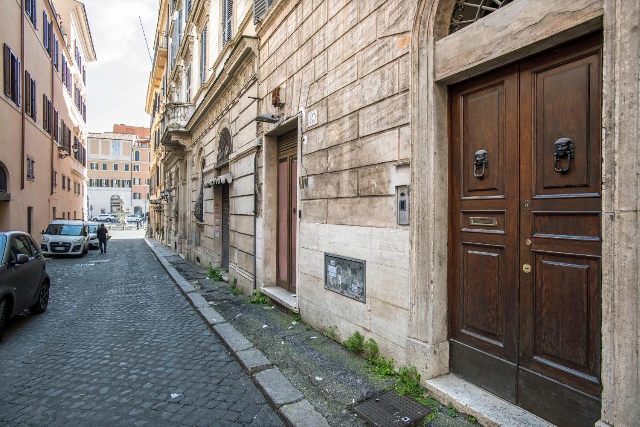 Residenza Fontanella Barberini By Spanish Steps Roma