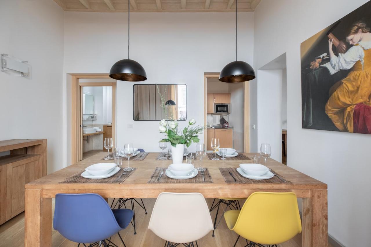Iflat Navona White And Stylish Leilighet Roma