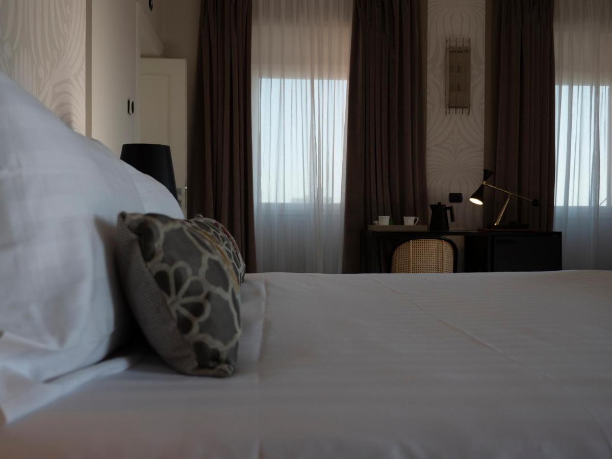 Ricciardelli Luxury - Piazza Di Spagna Pensión Roma