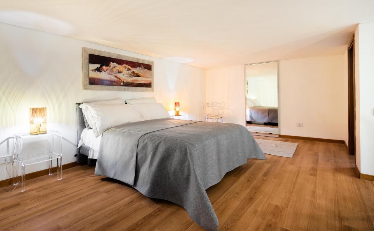 Appartamento Rotonda 23 - Loft In Pantheon Roma