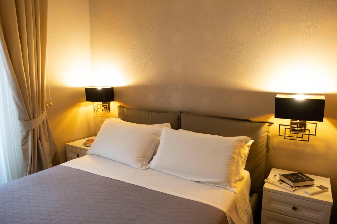 Cathy's Luxury * Roma
