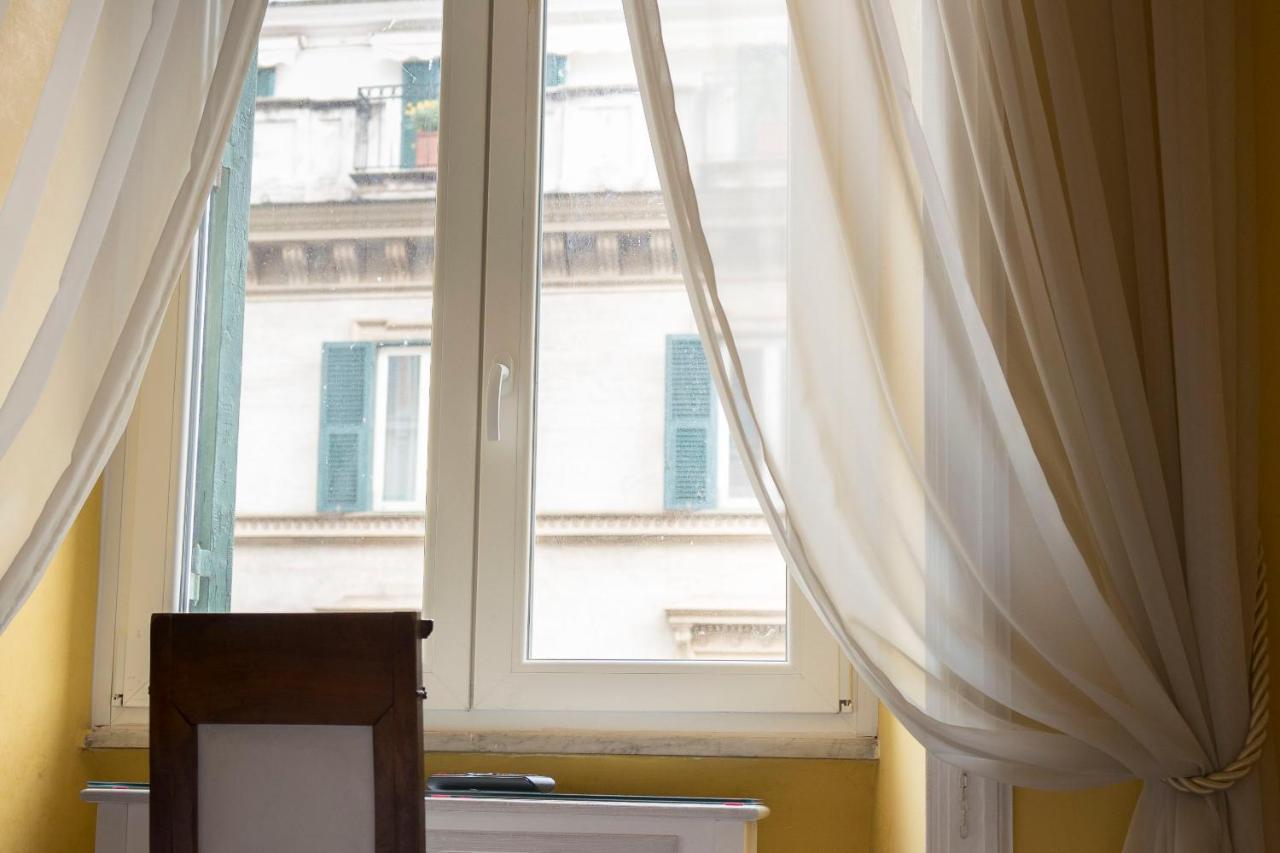 La Breccia A Porta Pia Bed & Breakfast