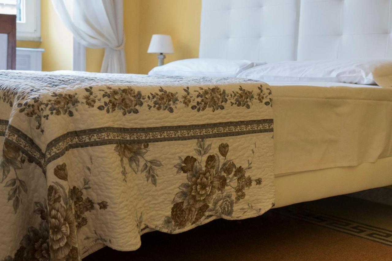 Bed & Breakfast La Breccia A Porta Pia